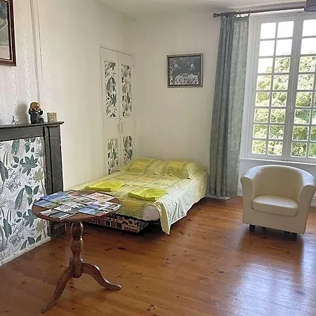 Bed & Breakfast D'hotes Ferme Mahyas 3*