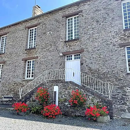 D'hotes Ferme Mahyas Bed & Breakfast Saint-Jean-de-Savigny